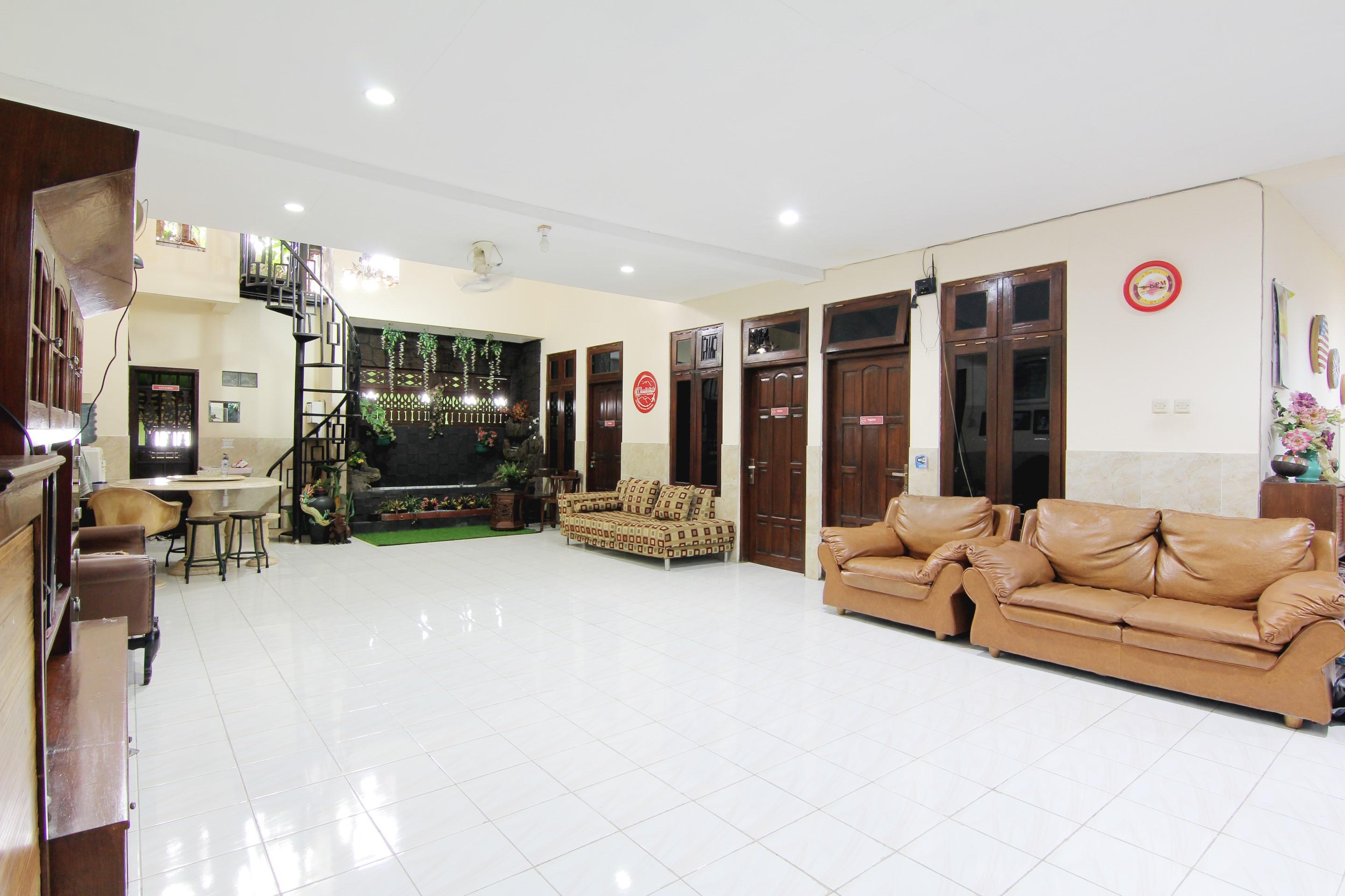 Wanderlust Homestay Yogyakarta Exterior foto