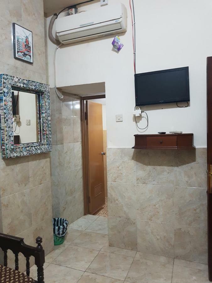 Wanderlust Homestay Yogyakarta Exterior foto